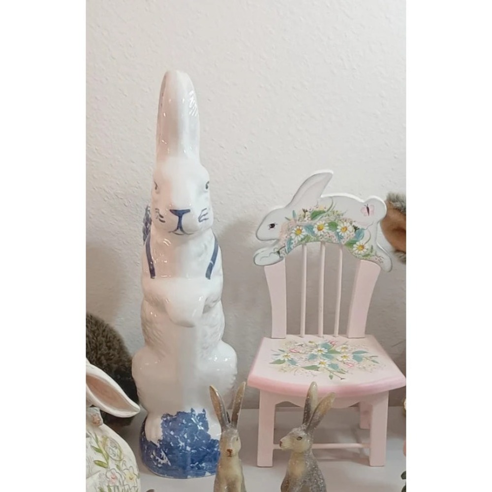 Shard Blue & White Ceramic Easter Rabbit - Picture 4 of 4